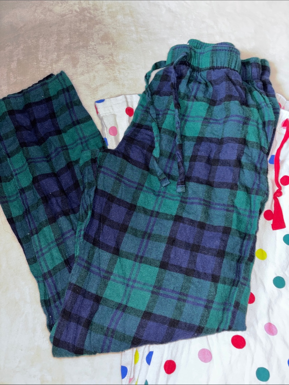 Lot Two-Pack Women’s Pajama Pants - Green Plaid & White Multi-Polka Dot SZ S - Picture 6 of 9
